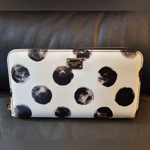 Authentic Dolce And Gabbana Wallet